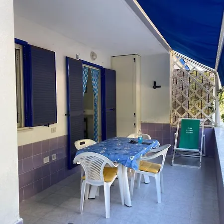 Intero alloggio, Villaggio Tucano-LeCastella, Kr Casa vacanze *